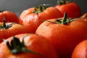 Above-Average Tomato Prices