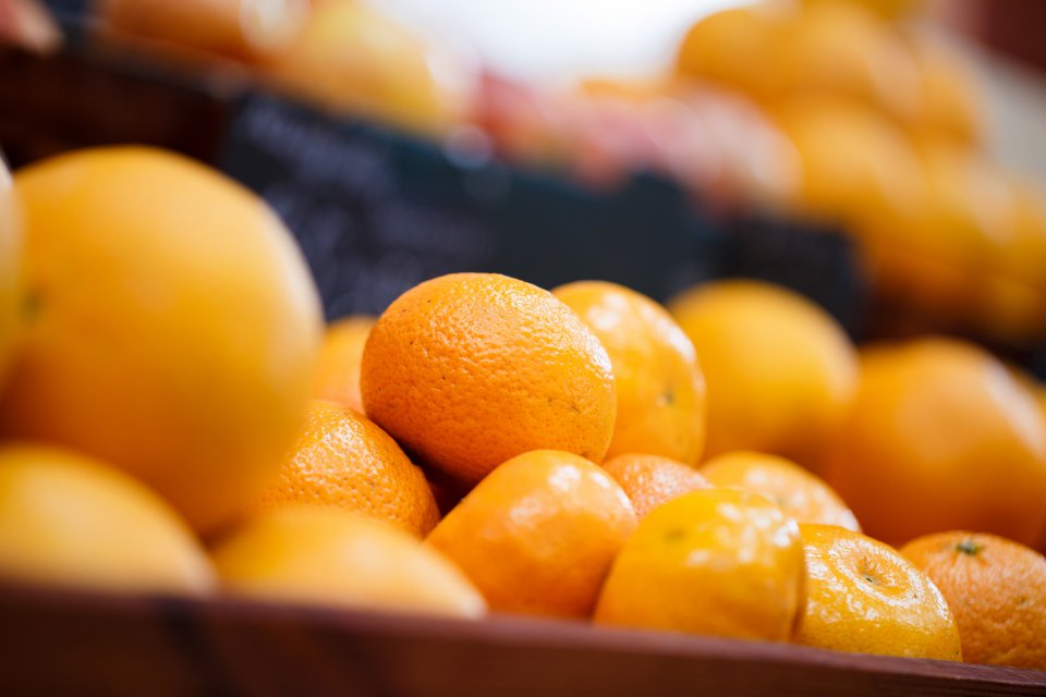 Mandarins are getting cheaper in Poland, but are more expensive than a year ago